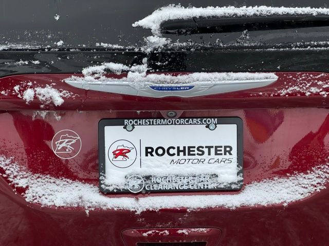 Used 2018 Chrysler Pacifica Touring-L Plus image 40