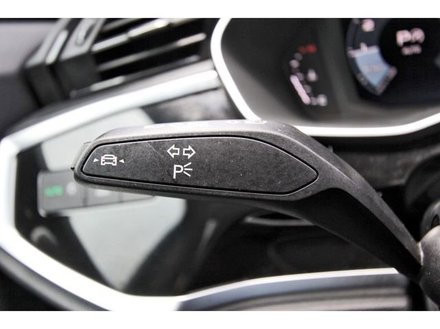 Used 2024 Audi Q3 2.0T Premium Plus w/ Premium Plus Package AWD/4WD image 16