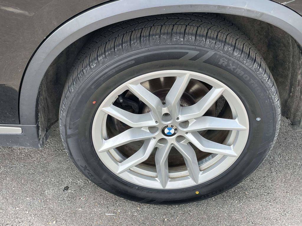 Used 2019 BMW X5 xDrive40i AWD/4WD image 9