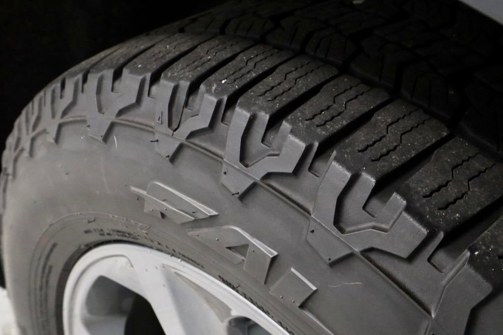 Certified 2024 Ford Edge SEL w/ Sport Appearance Package AWD/4WD image 20