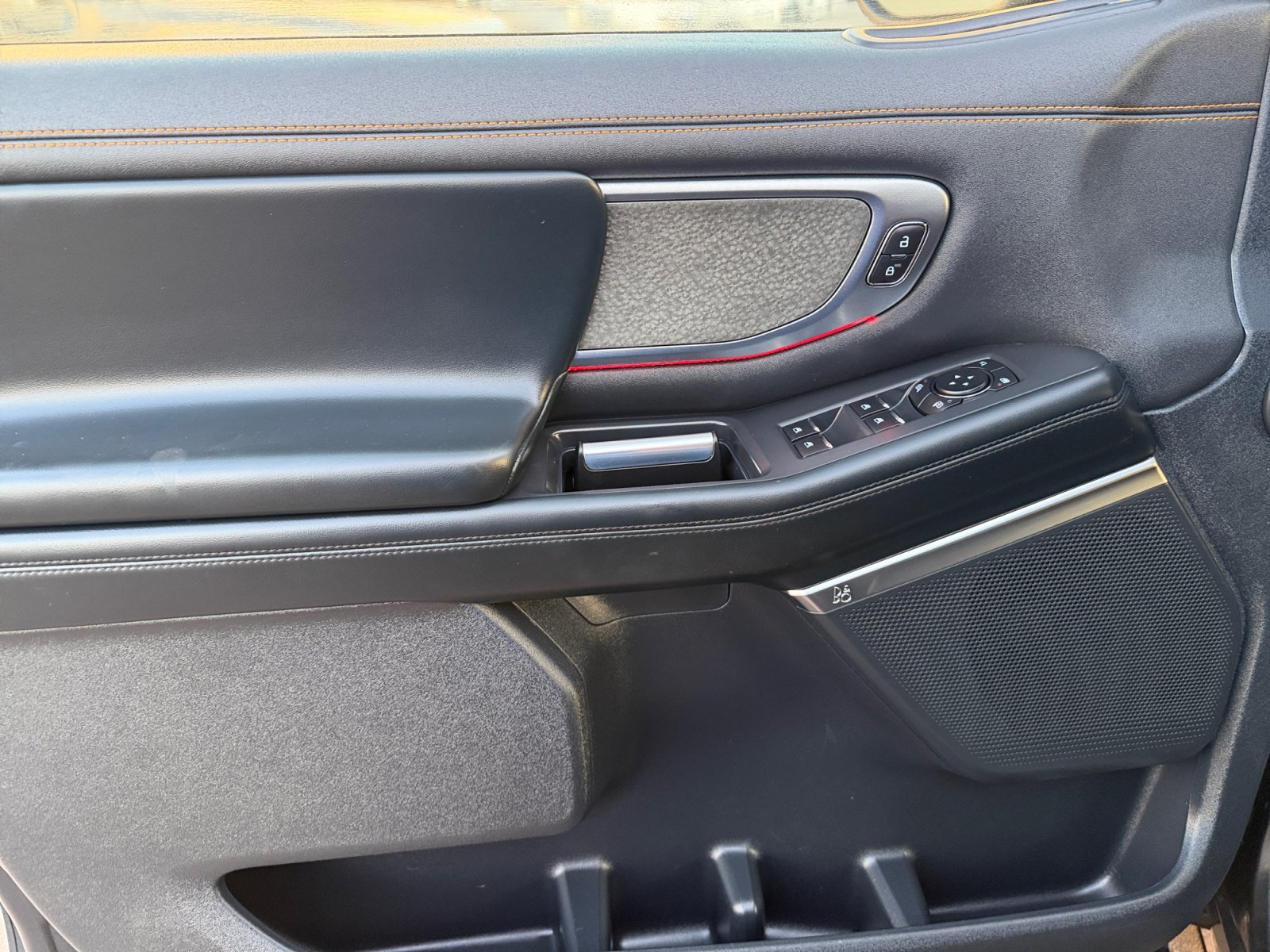 Certified 2025 Ford Expedition Tremor AWD/4WD image 17