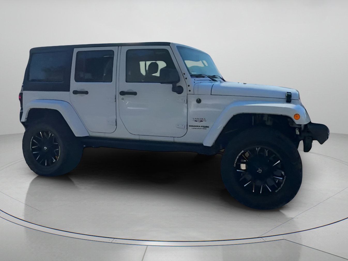 Used 2018 Jeep Wrangler Unlimited Sahara image 34
