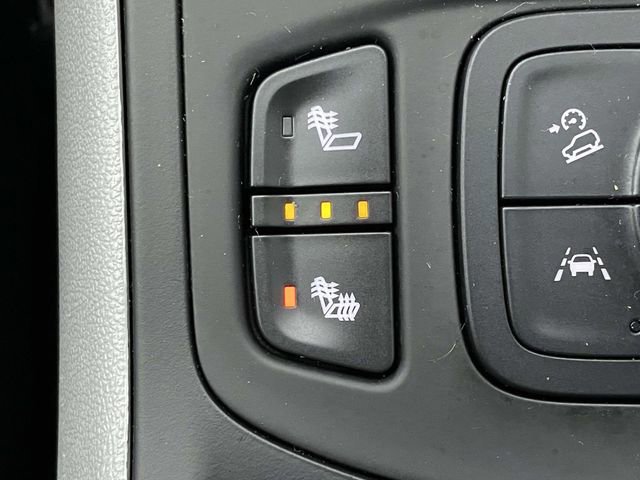 Used 2024 GMC Terrain SLE w/ Driver Convenience Package image 34