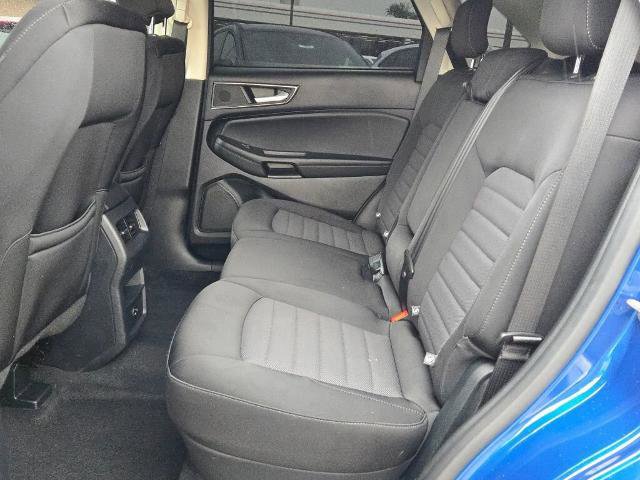 Certified 2022 Ford Edge SE w/ Black Appearance Package image 16