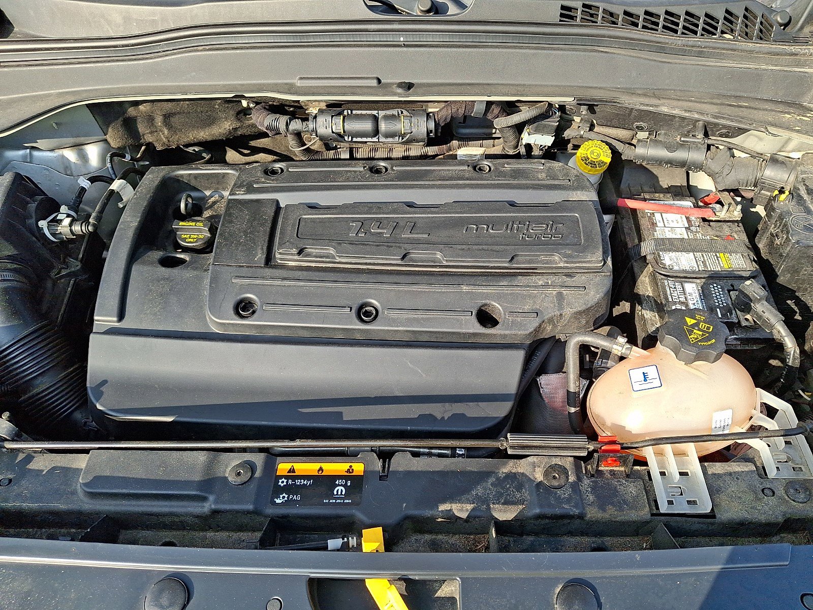 Used 2018 Jeep Renegade Latitude FWD image 26