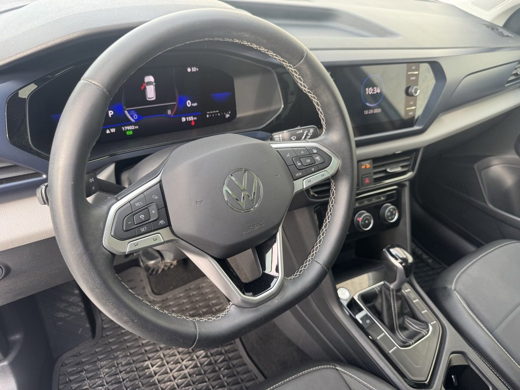 Used 2023 Volkswagen Taos SE w/ Panoramic Sunroof Package image 31