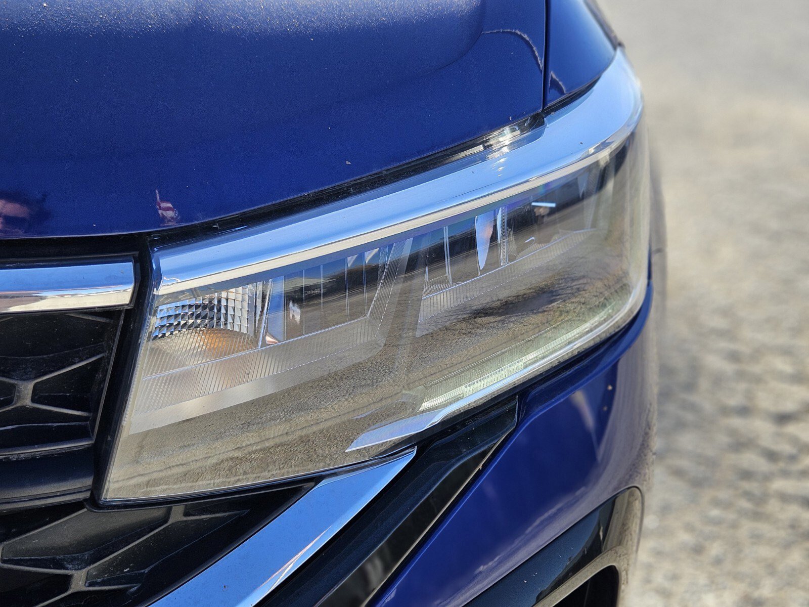 Used 2024 Volkswagen Taos SE image 11