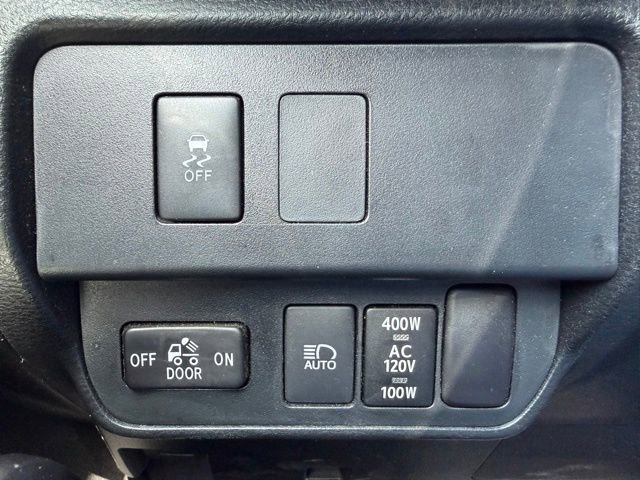 Used 2023 Toyota Tacoma TRD Sport w/ Technology Package AWD/4WD image 24