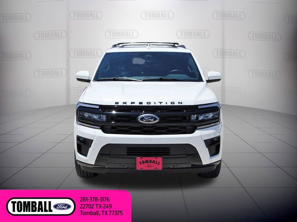 Certified 2024 Ford Expedition Limited RWD image 2