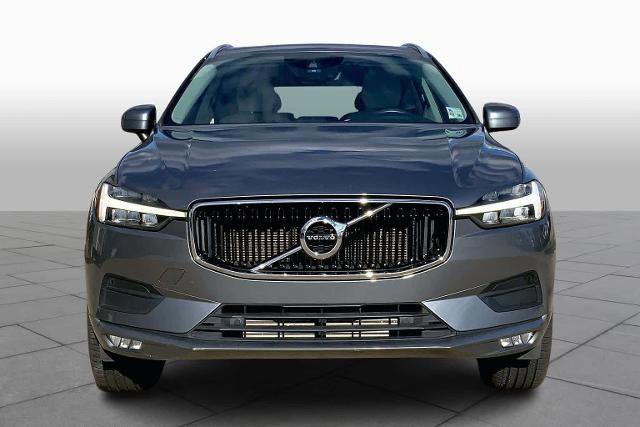 Used 2021 Volvo XC60 T5 Momentum w/ Premium Package image 6