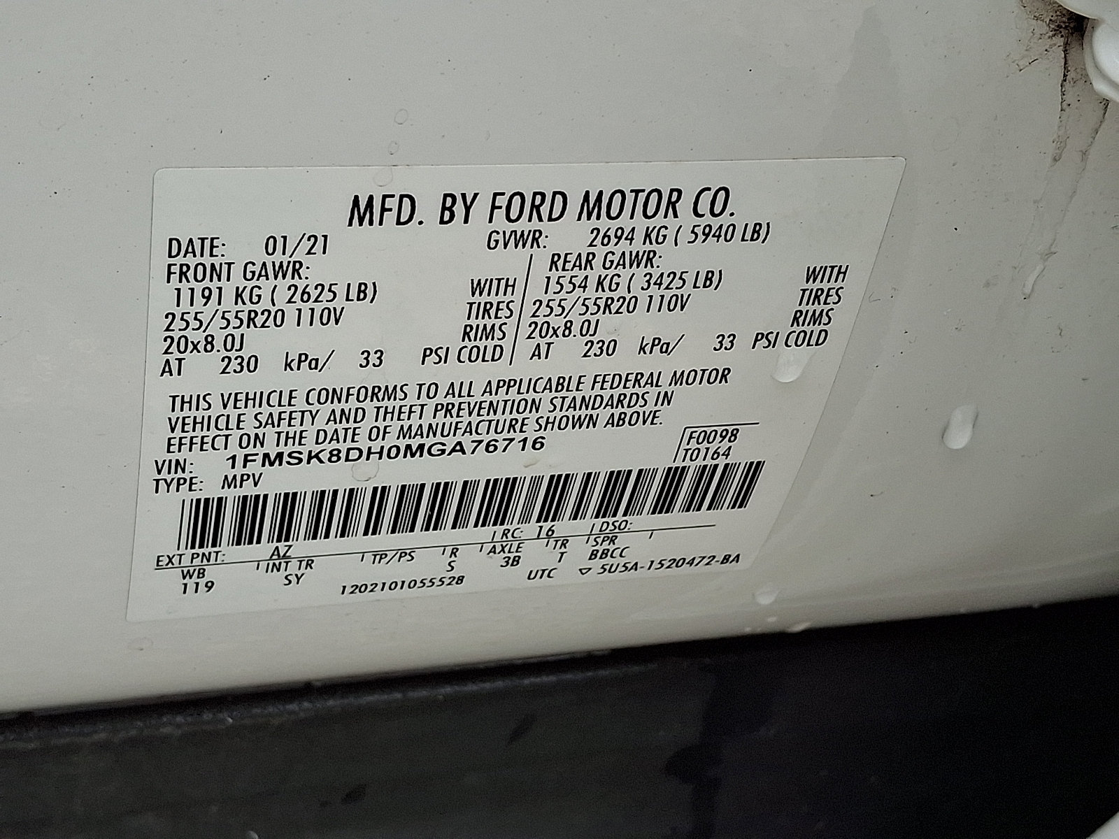 Certified 2021 Ford Explorer XLT w/ Equipment Group 202A AWD/4WD image 32