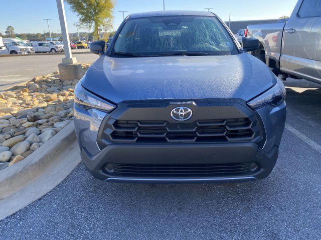 Used 2026 Toyota Corolla Cross L FWD image 2