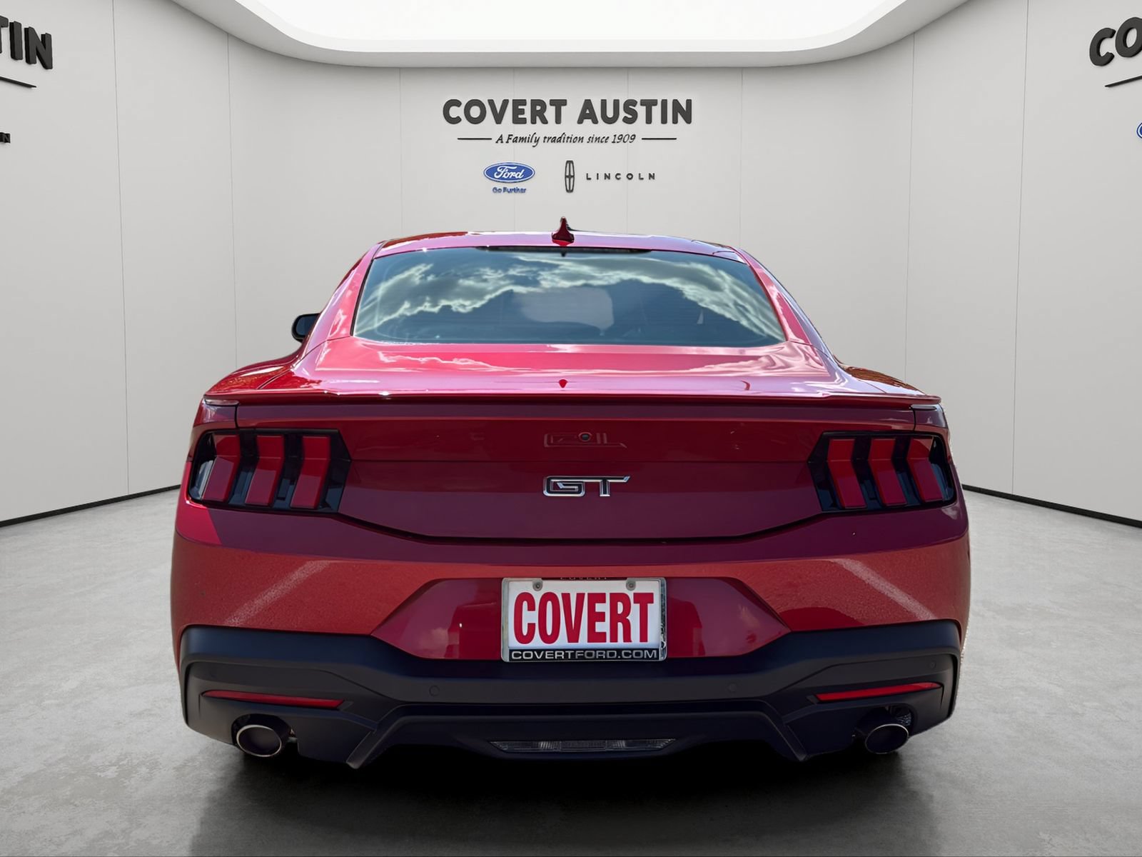 Certified 2024 Ford Mustang GT Premium RWD image 4