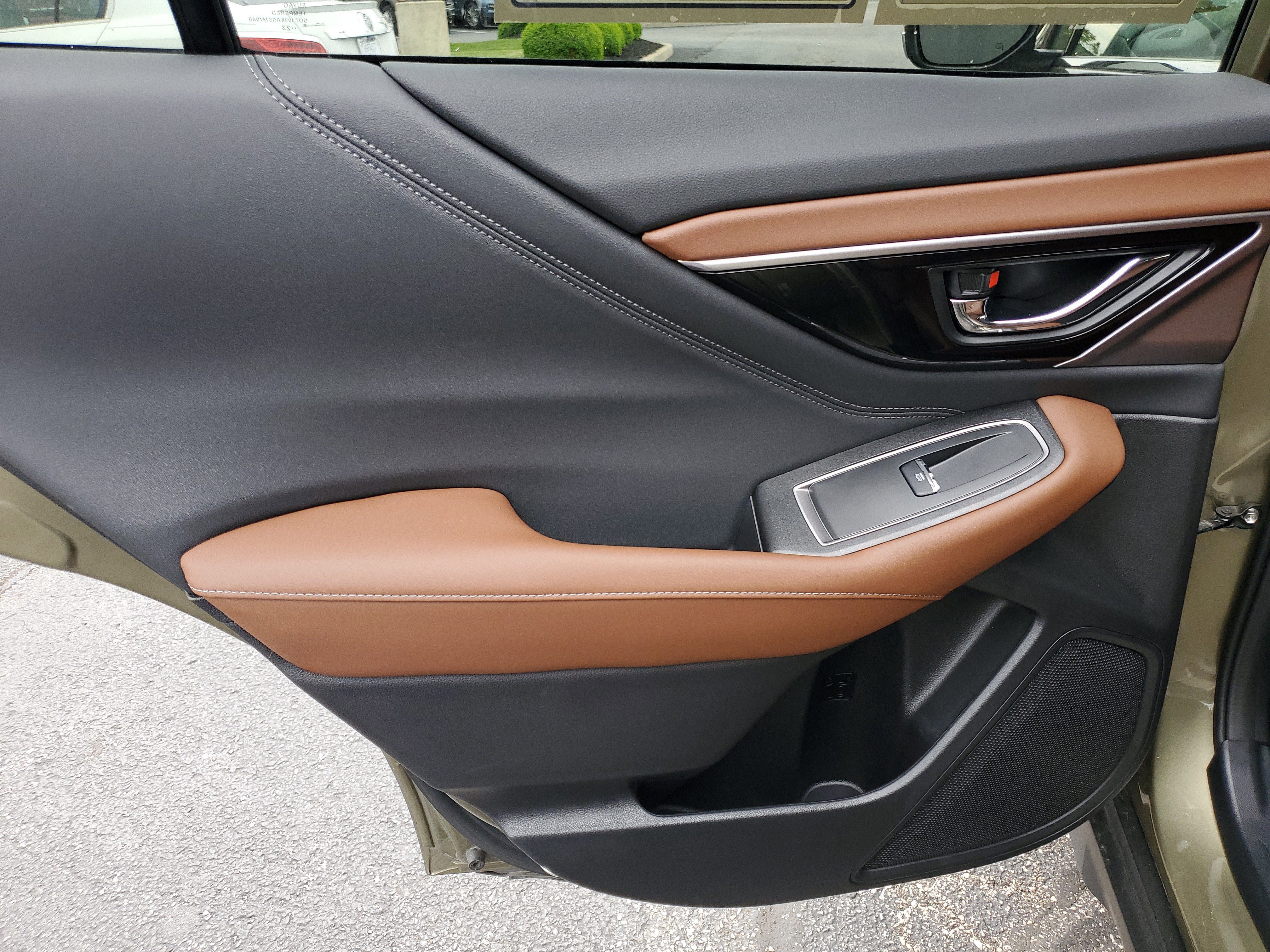 Used 2024 Subaru Outback Touring AWD/4WD image 18