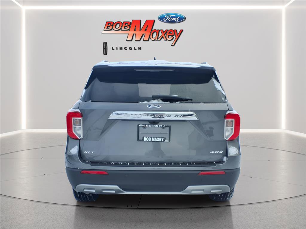 Certified 2023 Ford Explorer XLT w/ Equipment Group 202A image 3