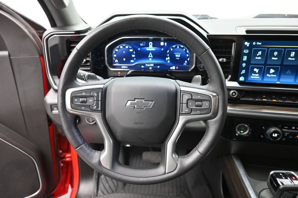 Used 2022 Chevrolet Silverado 1500 LT Trail Boss AWD/4WD image 7
