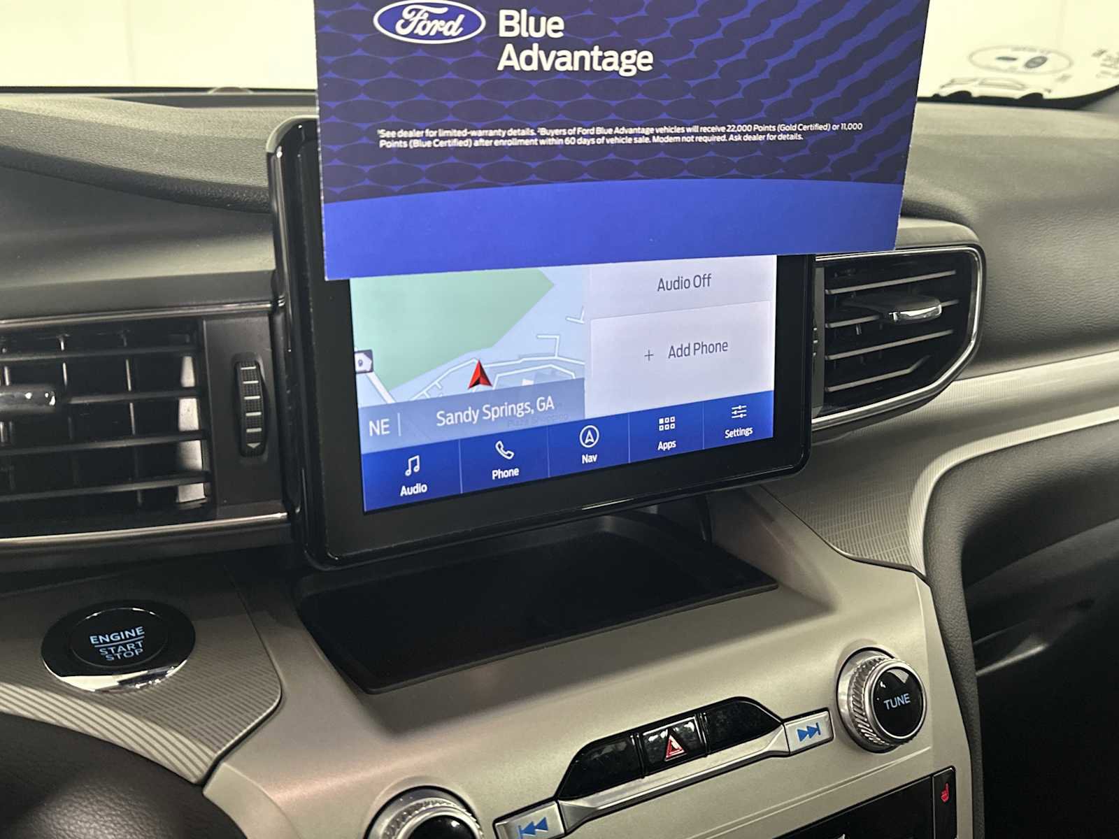 Certified 2022 Ford Explorer XLT w/ Equipment Group 202A AWD/4WD image 30