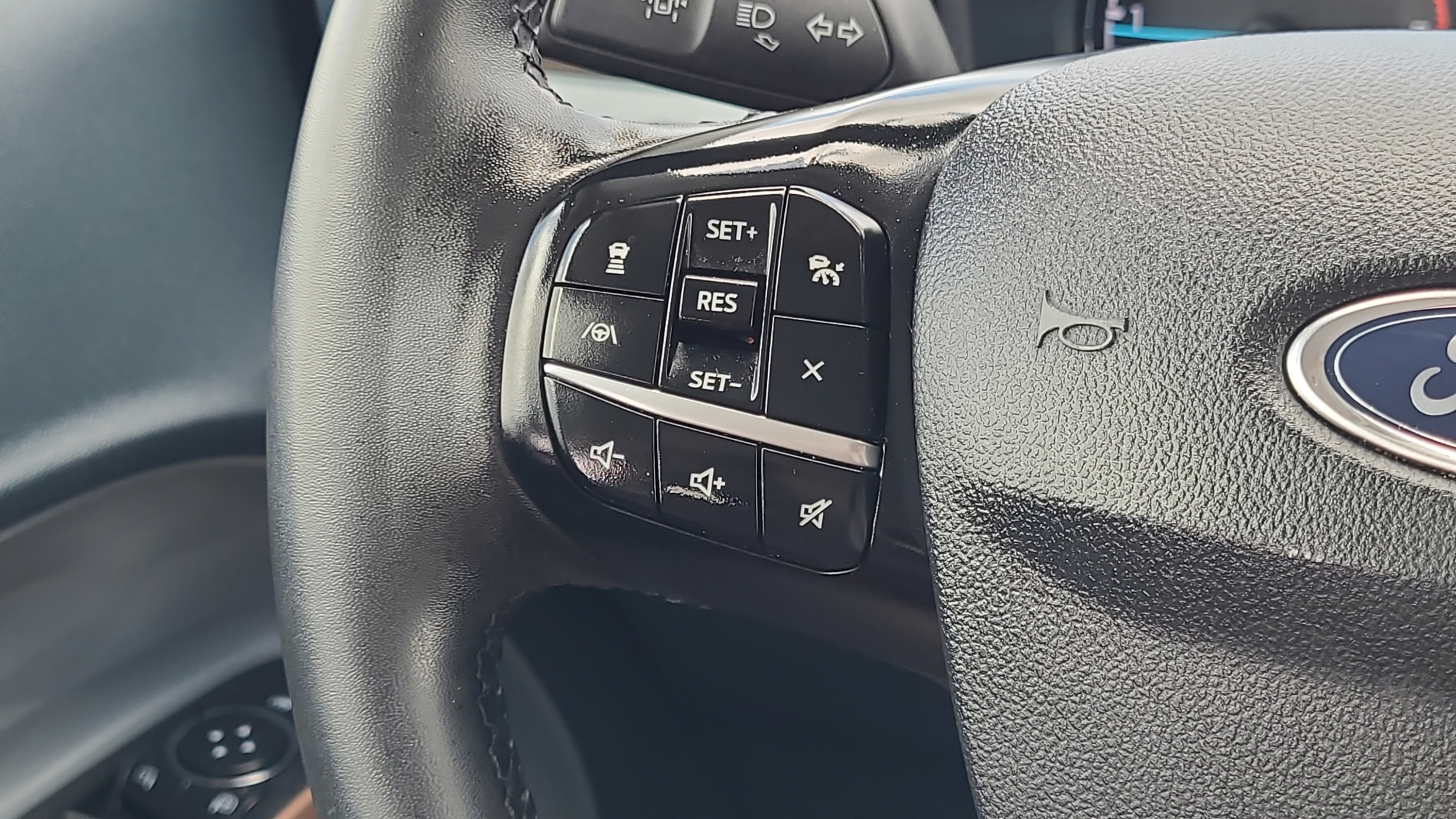 Certified 2024 Ford Maverick Lariat AWD/4WD image 14