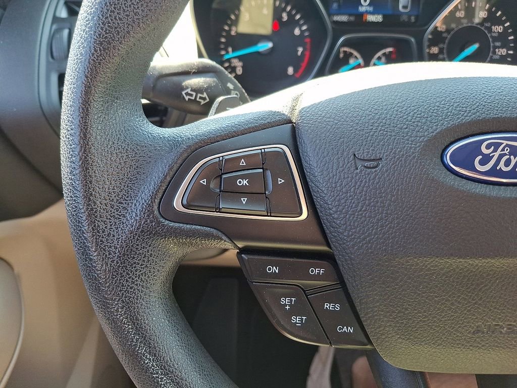 Certified 2017 Ford Escape SE FWD image 21