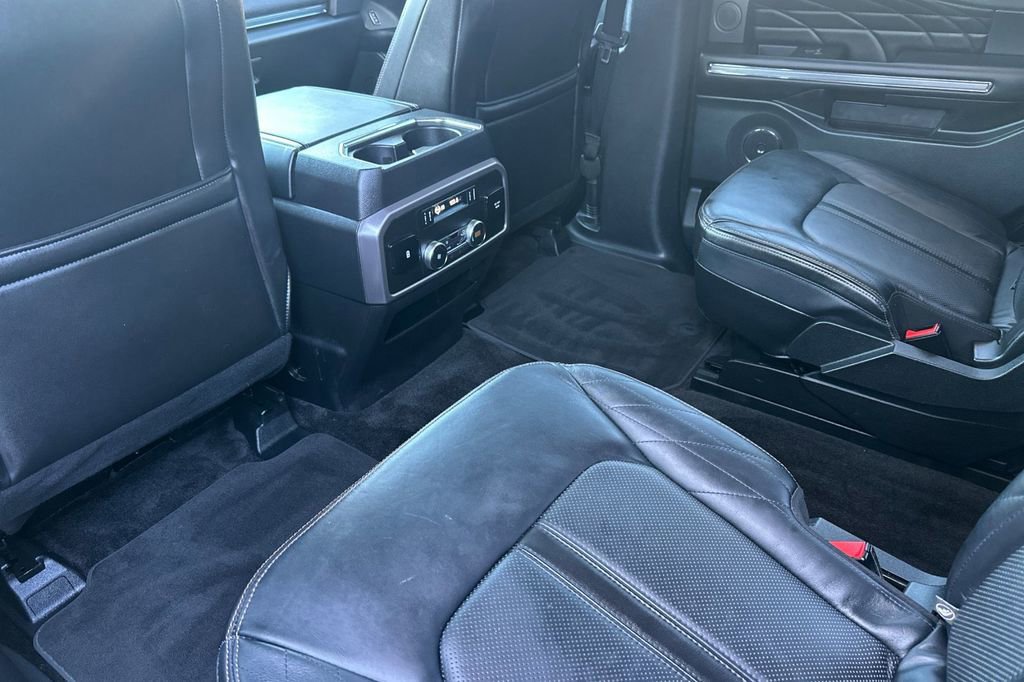 Certified 2018 Ford Expedition Platinum image 14