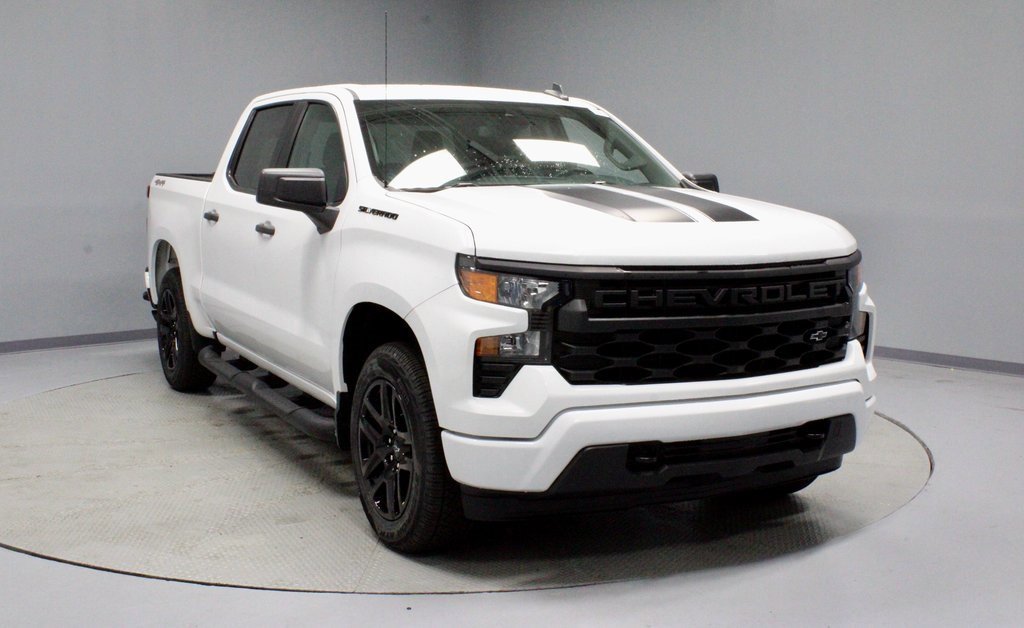 Used 2023 Chevrolet Silverado 1500 Custom w/ Rally Edition image 7