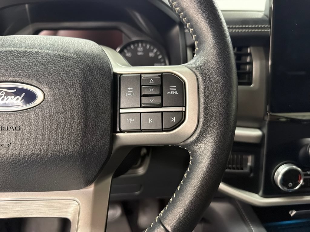 Certified 2024 Ford Expedition XLT RWD image 22