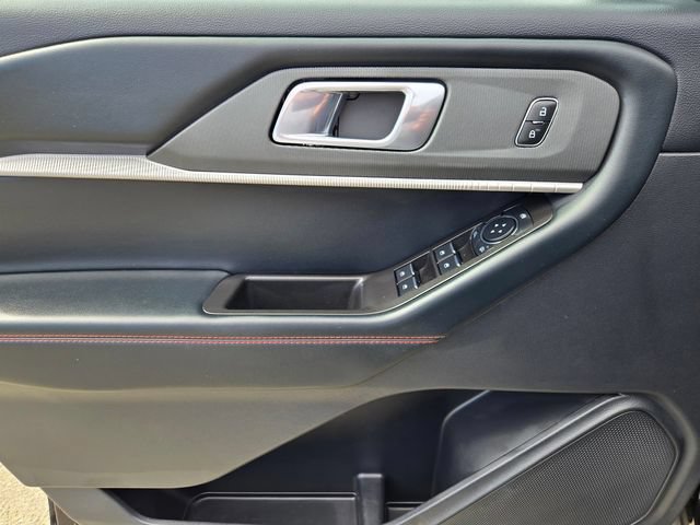 Certified 2025 Ford Explorer ST-Line AWD/4WD image 20