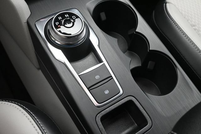 Certified 2026 Ford Escape SE FWD image 19