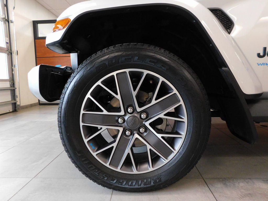 Used 2022 Jeep Wrangler Unlimited Sahara image 8