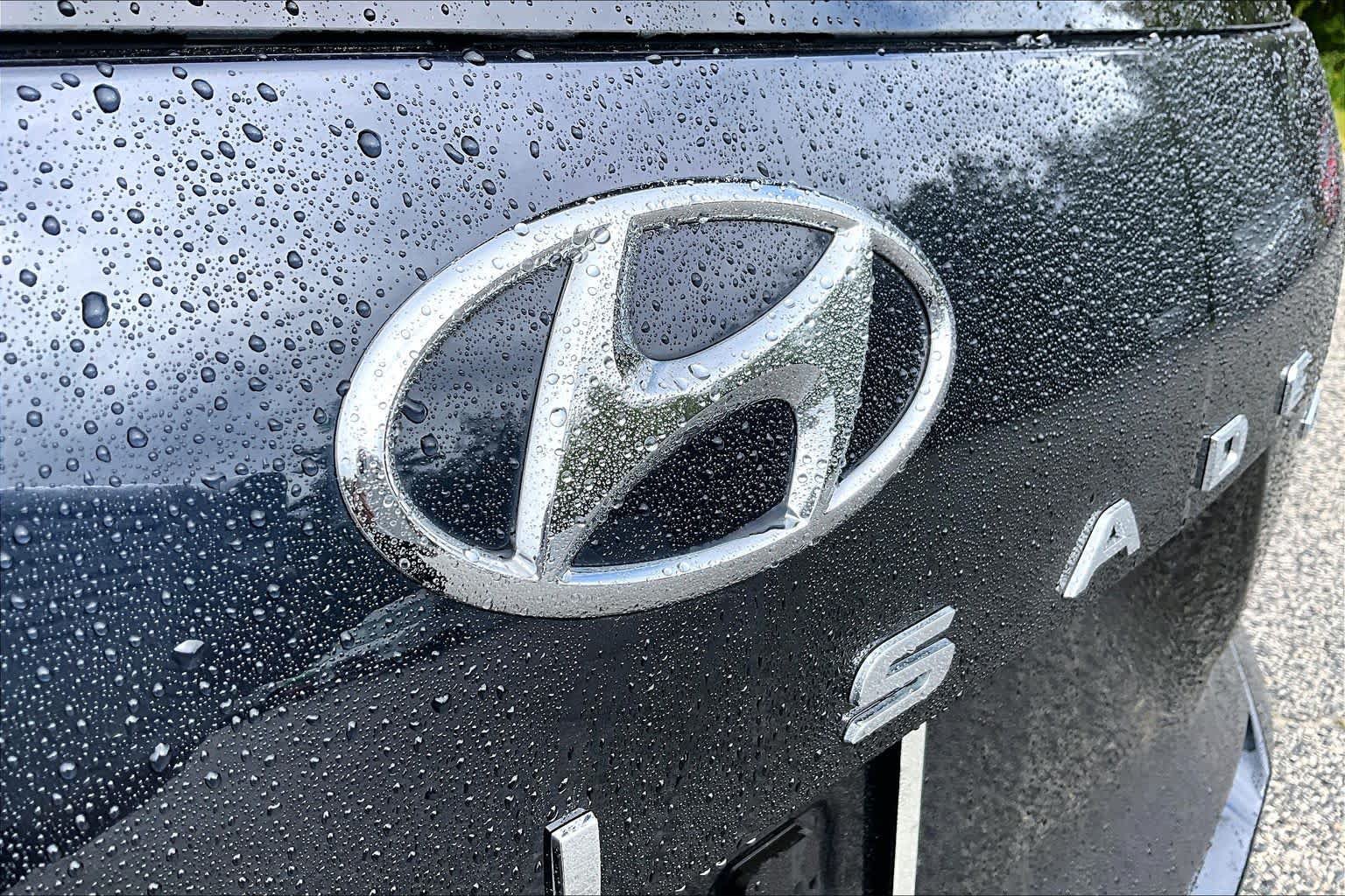 Used 2025 Hyundai Palisade SEL AWD/4WD image 32