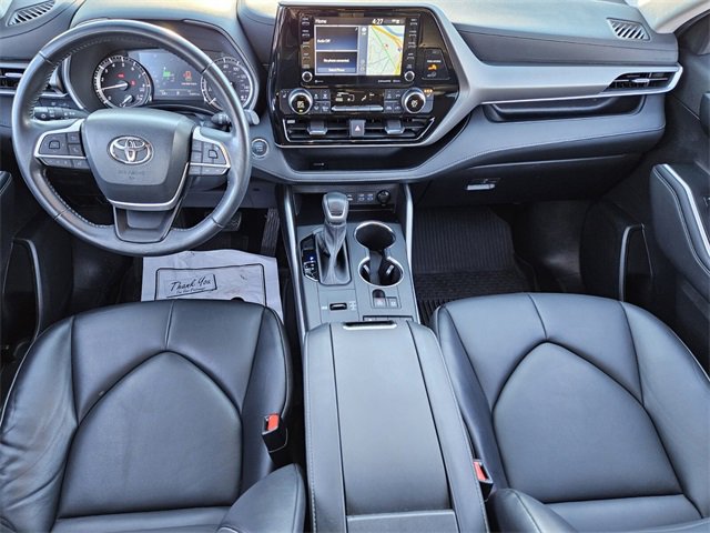 Used 2022 Toyota Highlander XLE image 15
