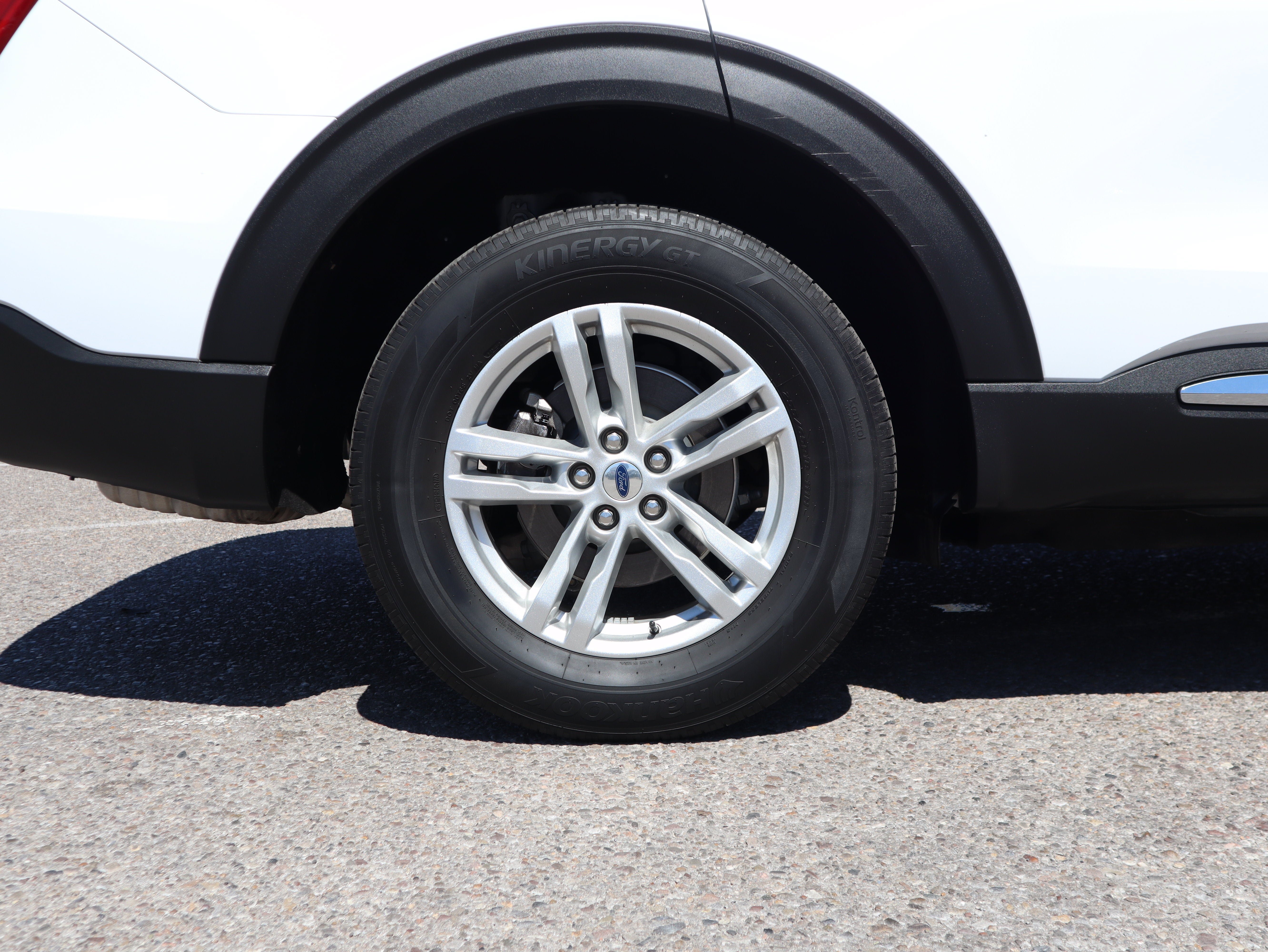 Certified 2023 Ford Explorer XLT AWD/4WD image 12