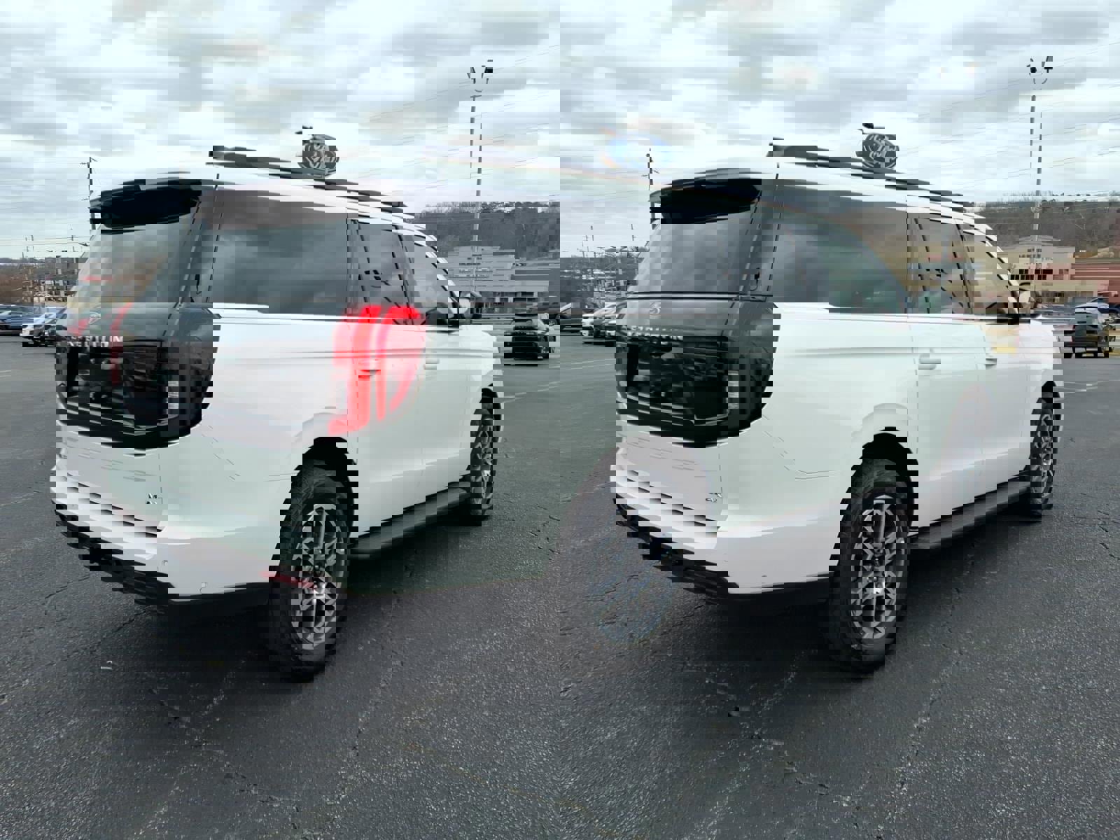 Certified 2025 Ford Expedition Max Active image 5