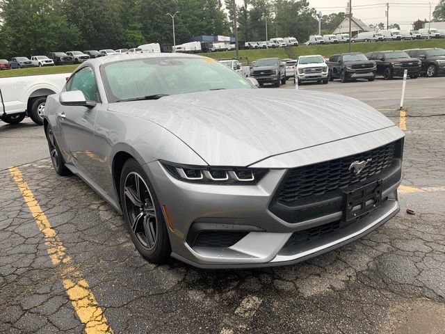 Certified 2024 Ford Mustang Coupe RWD image 2