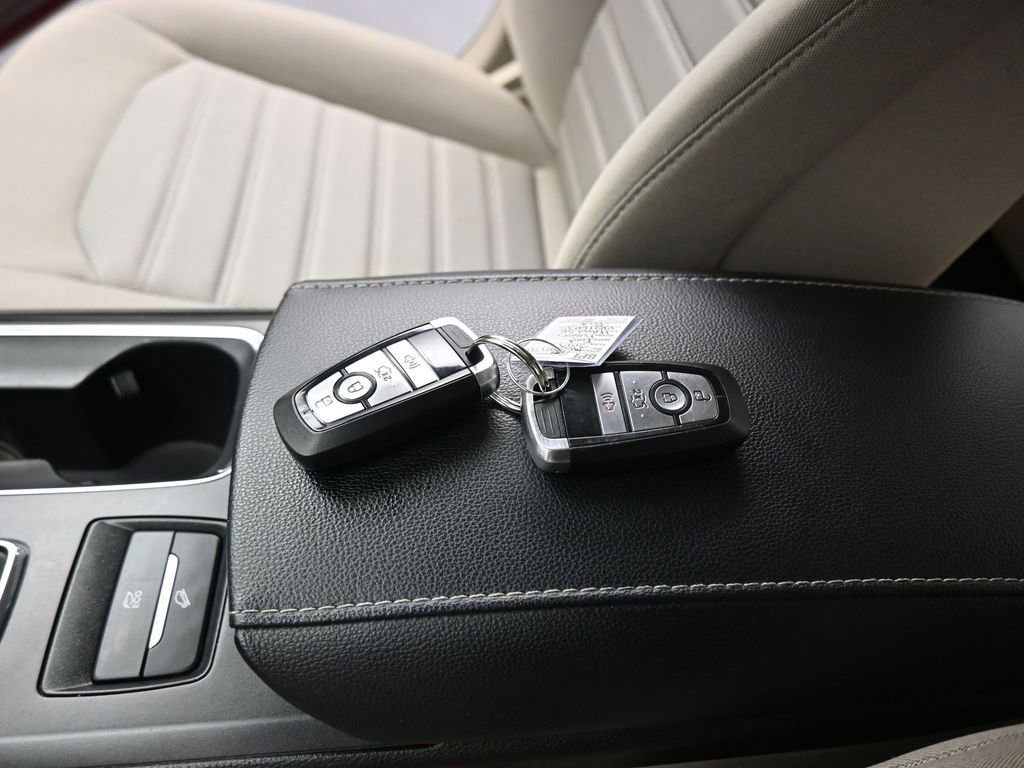 Certified 2019 Ford Fusion SE image 45