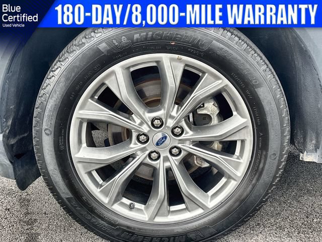 Certified 2022 Ford Explorer XLT w/ Equipment Group 202A AWD/4WD image 19