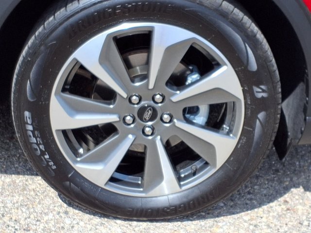 Certified 2024 Ford Escape Platinum AWD/4WD image 31