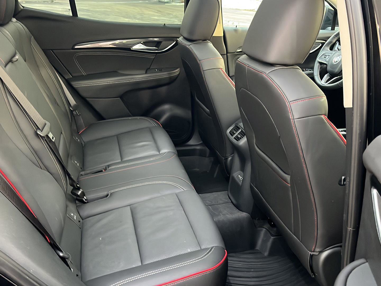 Used 2023 Buick Envision Essence w/ Sport Touring Package image 15