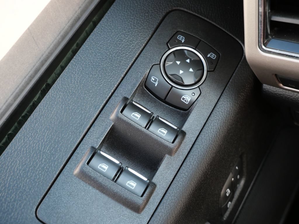 Certified 2019 Ford F150 Lariat AWD/4WD image 29