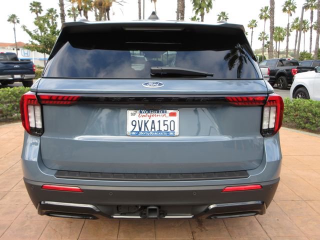 Certified 2025 Ford Explorer ST-Line w/ Premium Package image 3