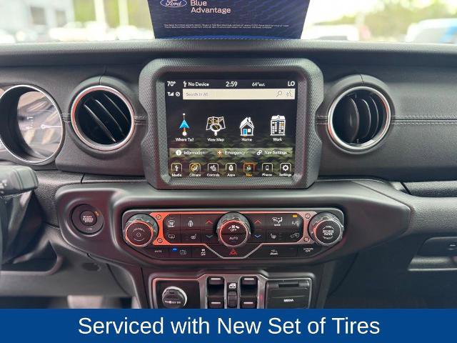 Used 2023 Jeep Wrangler Unlimited Sahara w/ Cold Weather Group image 16