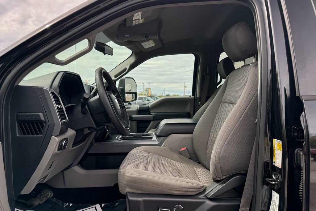 Certified 2019 Ford F250 XLT w/ XLT Value Package AWD/4WD image 24
