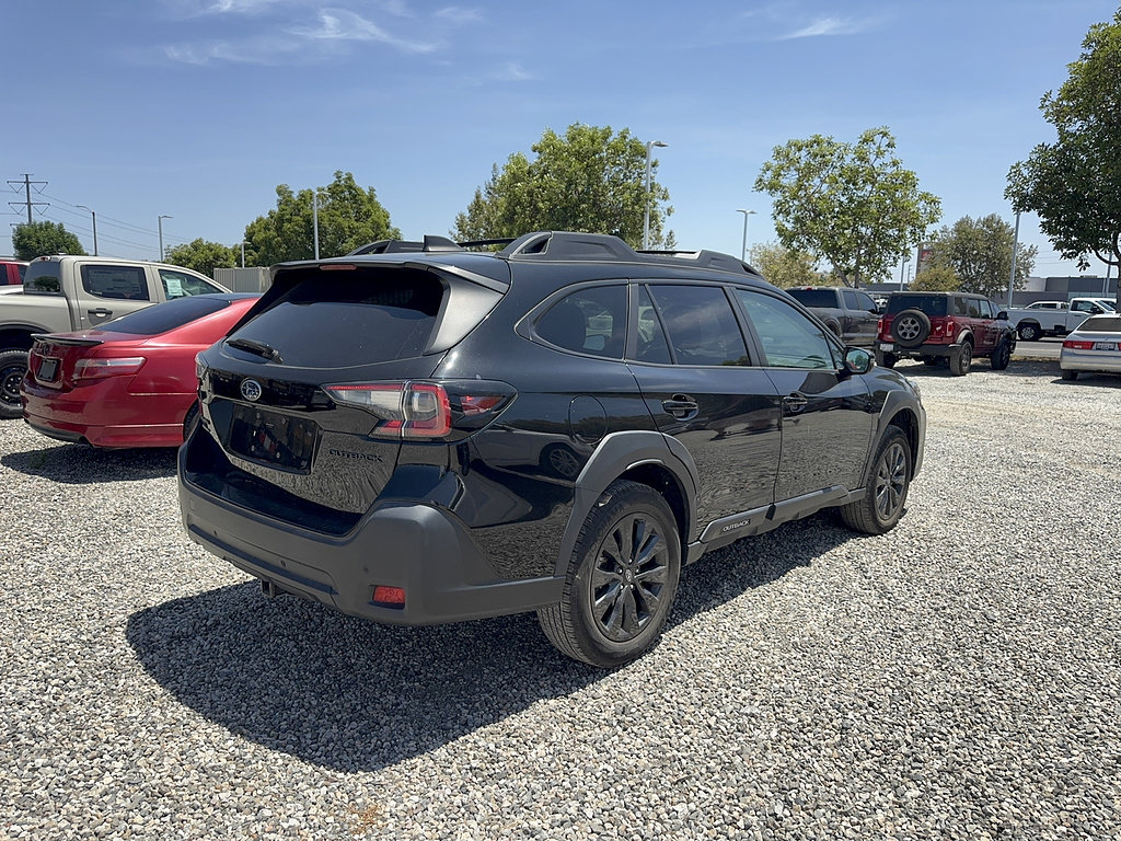 Used 2024 Subaru Outback Onyx Edition AWD/4WD image 41