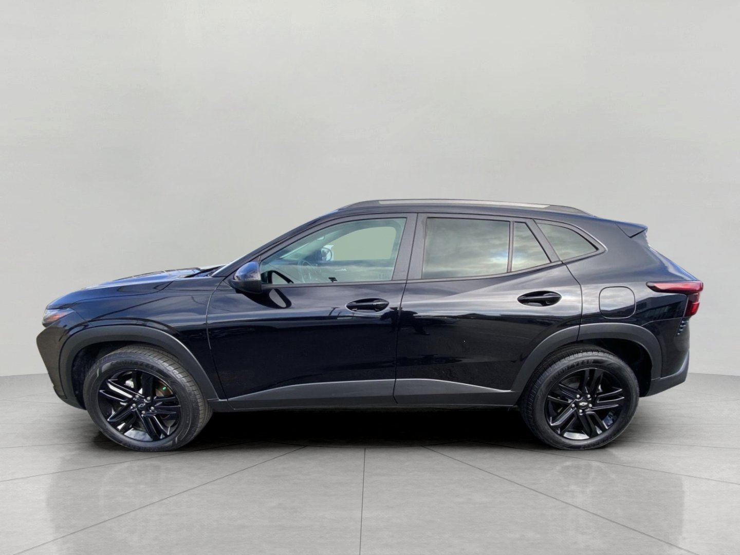 Used 2024 Chevrolet Trax ACTIV FWD image 7