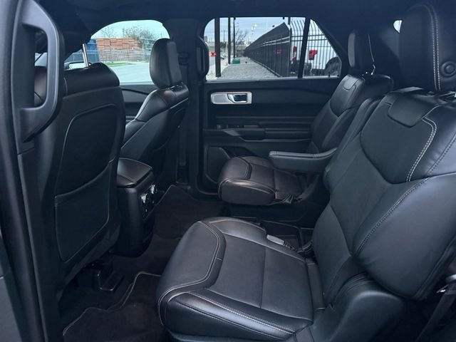 Certified 2020 Ford Explorer ST w/ Premium Technology Package image 4