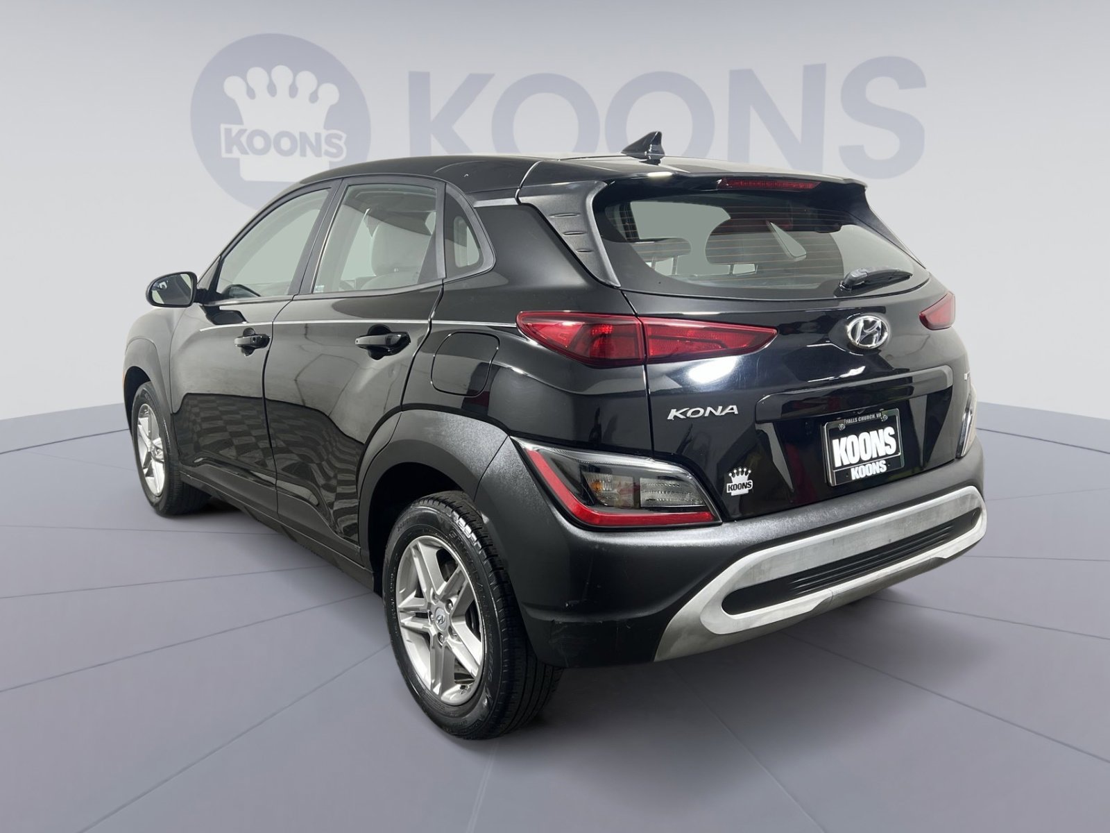 Used 2022 Hyundai Kona SE image 4