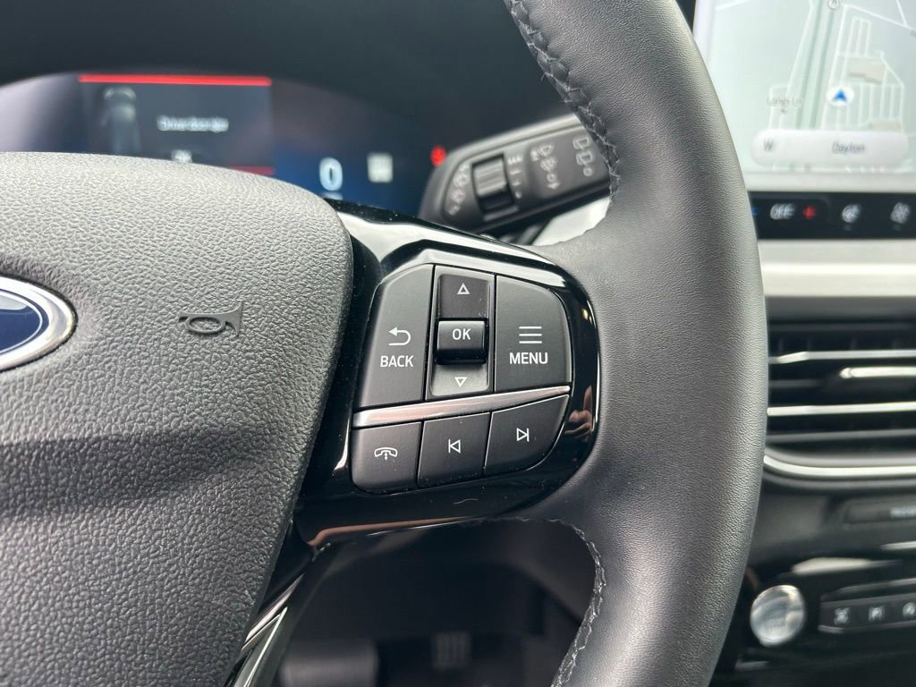 Certified 2023 Ford Escape Platinum AWD/4WD image 25