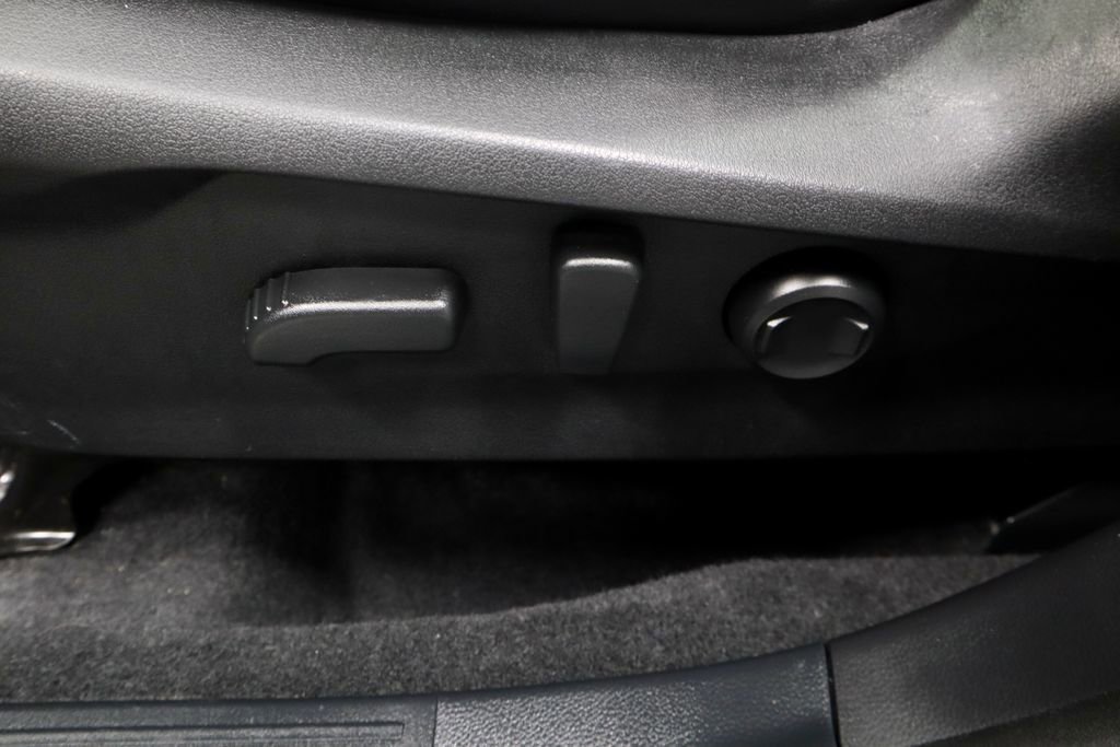 Used 2023 Subaru Forester Limited AWD/4WD image 26