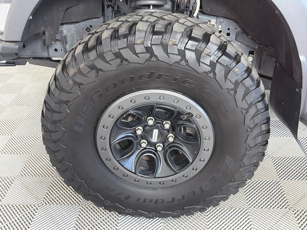 Certified 2022 Ford F150 Raptor w/ Equipment Group 801A High AWD/4WD image 8