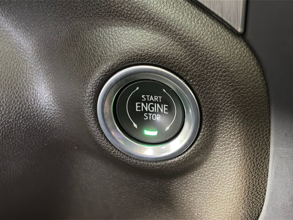 Used 2023 GMC Sierra 2500 Denali w/ Denali Ultimate Package image 23